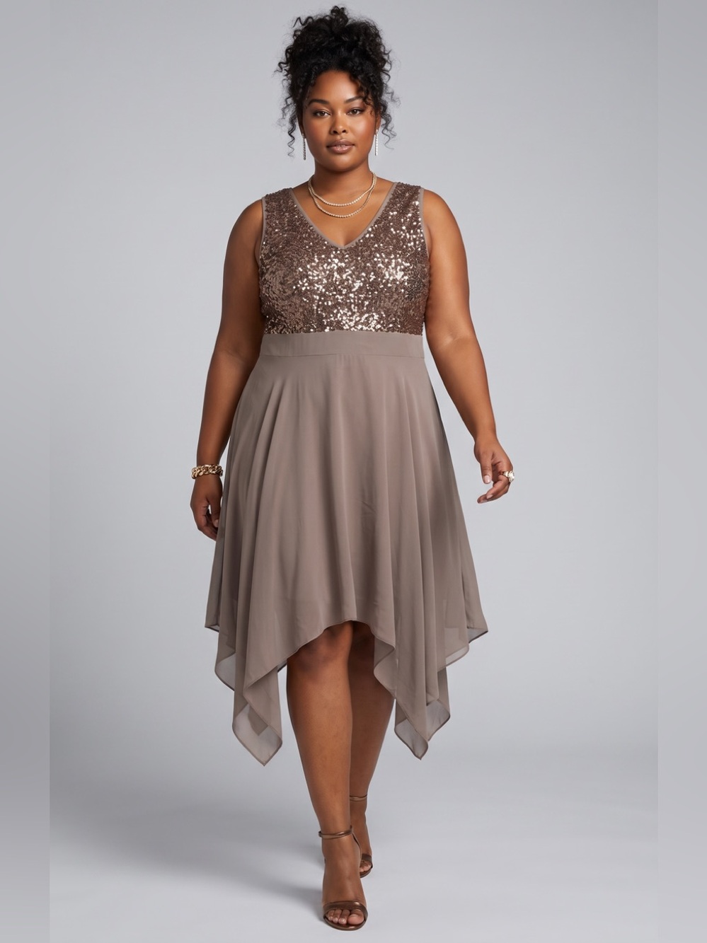Venus sequined bodice party dress, size 18. GUC
